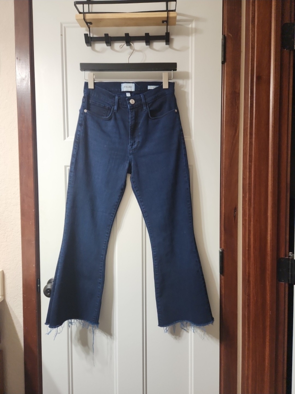 Frame Le Crop Flare Raw Hem Jeans